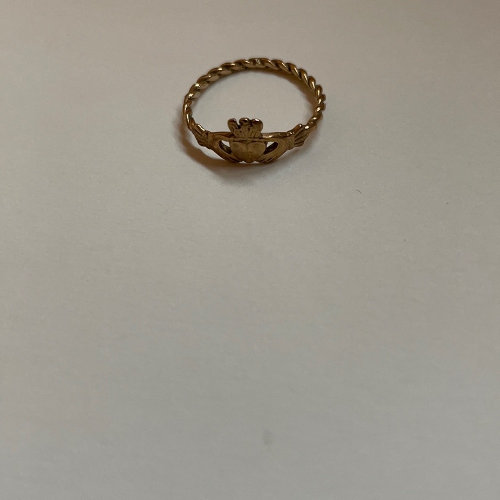 Ring